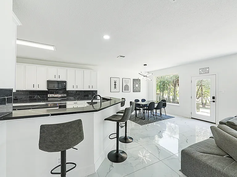 3805 Overlook Ct — Photo 17