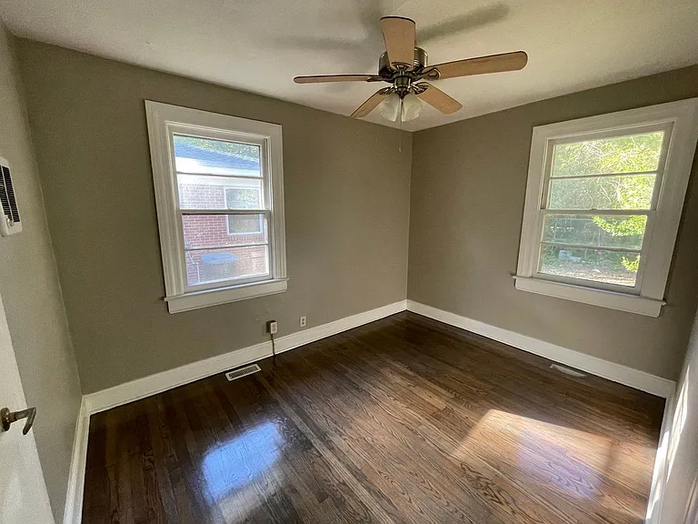 6310 Ward Blvd — Photo 11
