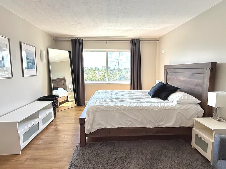 401 Golden Isles Dr #409 — Photo 16