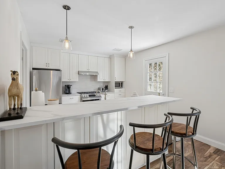 570 Hampton Rd #22 — Photo 11