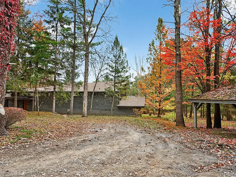 106 Mountain Laurel Ln — Photo 28