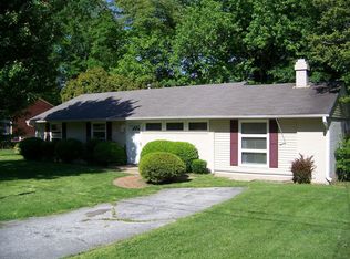 76 Shadowlawn Dr, Jackson, TN 38301