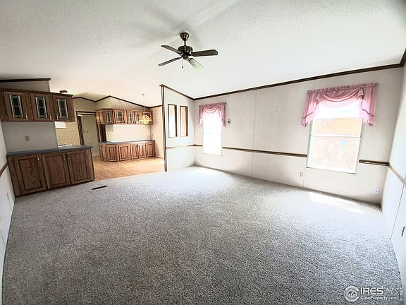 4th image of 2211 W Mulberry St #140