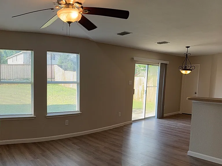 1722 Willow Way — Photo 20