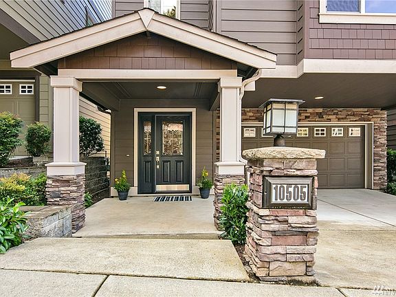 2nd image of 10505 SE 10th Ct #3