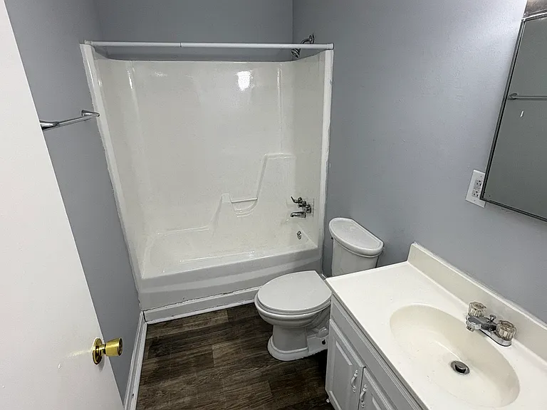 101 Morgan Ave SW — Photo 6