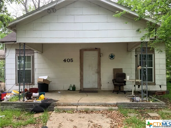 (undisclosed Address), Nixon, TX 78140