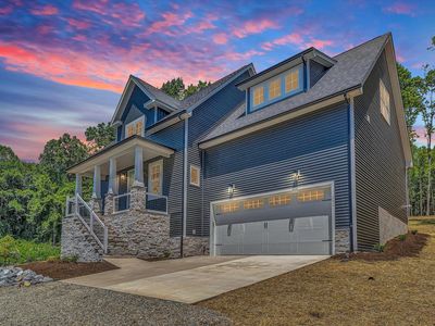 292 W Glade Trl, Blue Ridge, VA, 24064