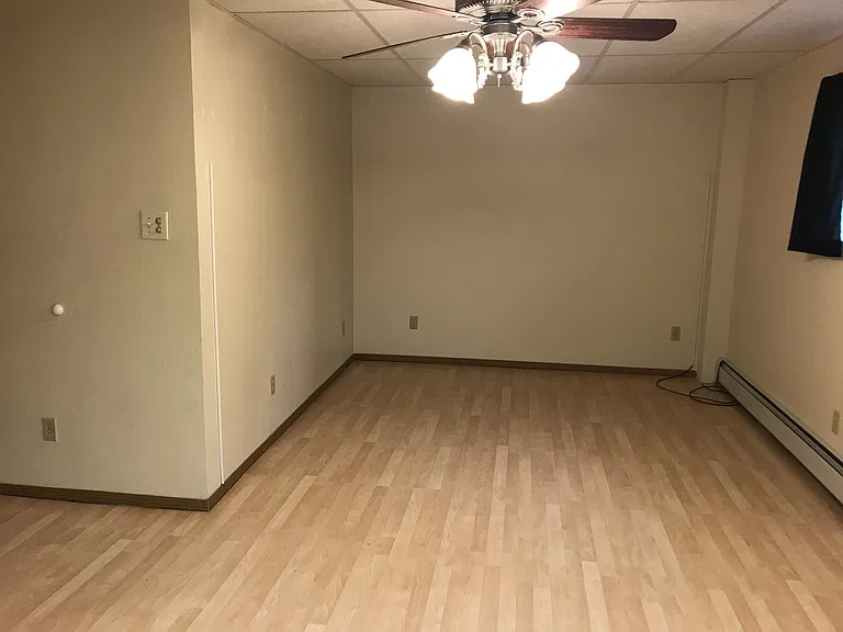 2591 Garnet Dr — Photo 11