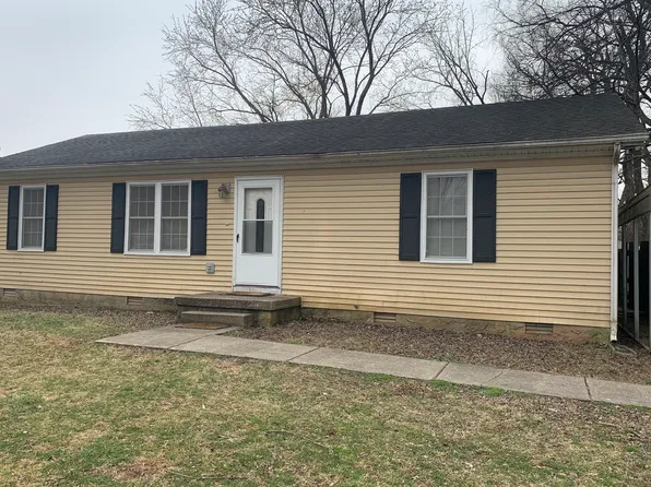 1502 Laurel Ct, Murfreesboro, TN 37130