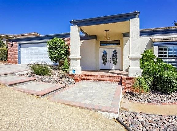 2nd image of 10527 Meadow Glen Way E