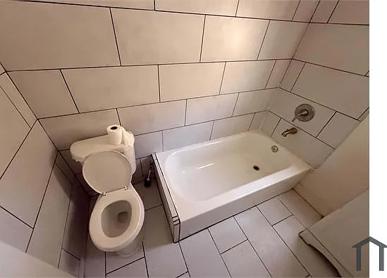 647 Linden Ave #1 — Photo 14