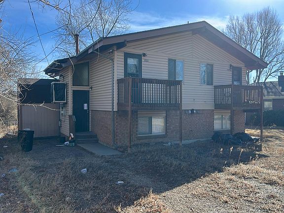 2nd image of 2220-22 Reed Dr