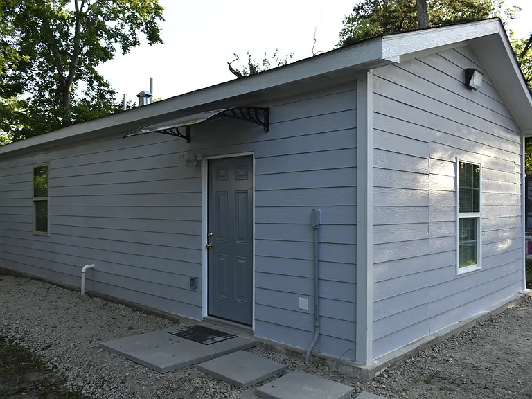 8724 Old Homestead Dr — Photo 2