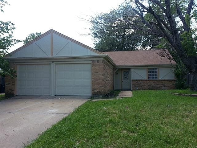 1st image of 7317 Buttonwood Dr