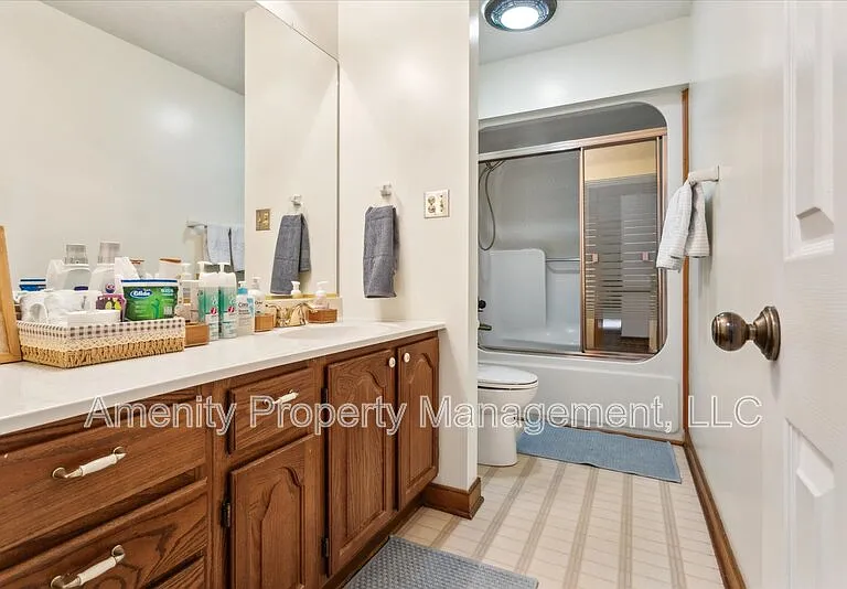5974 Ladysmeade Ln — Photo 31