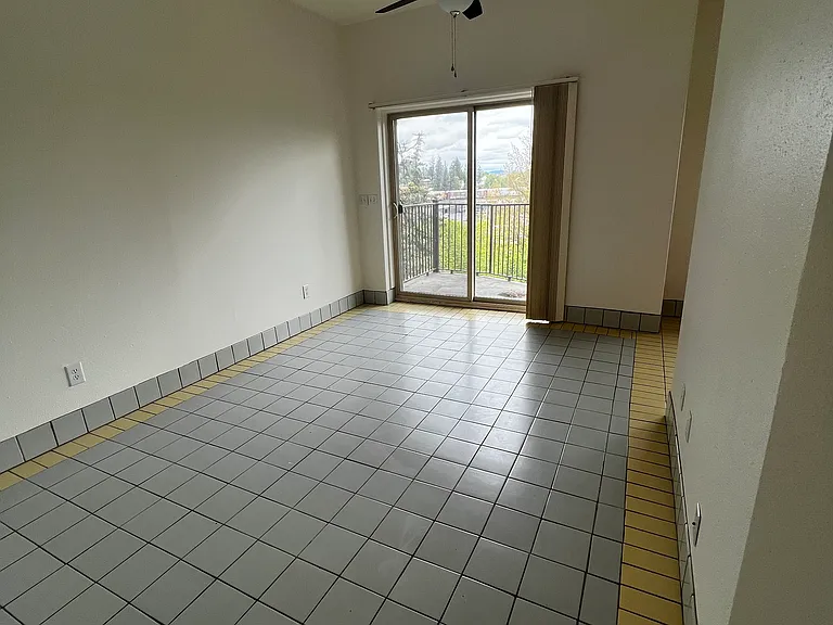 1817 W 7th Ave #5 — Photo 19