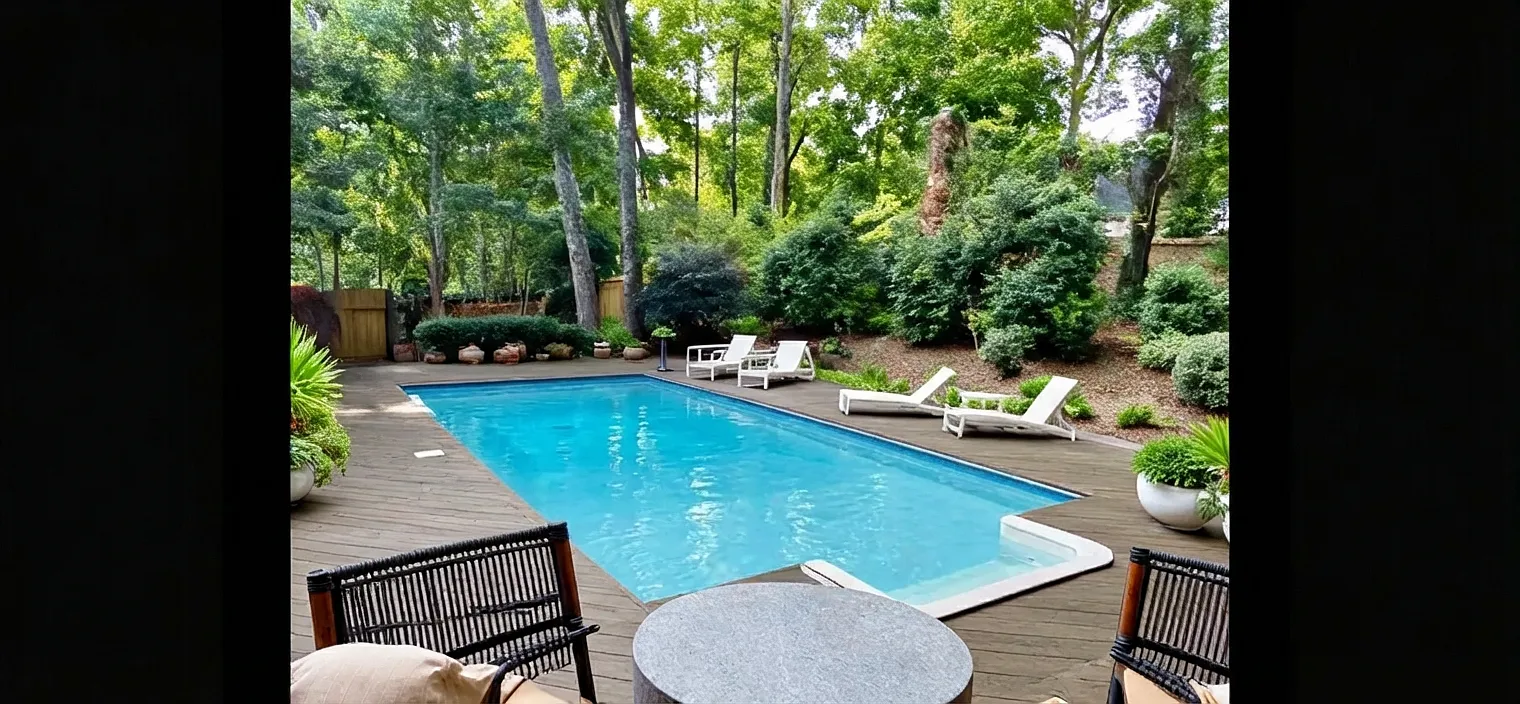 Beautiful 3-Bedroom Home with Private Pool, Fenced Yard & Included Landscaping — Photo 4