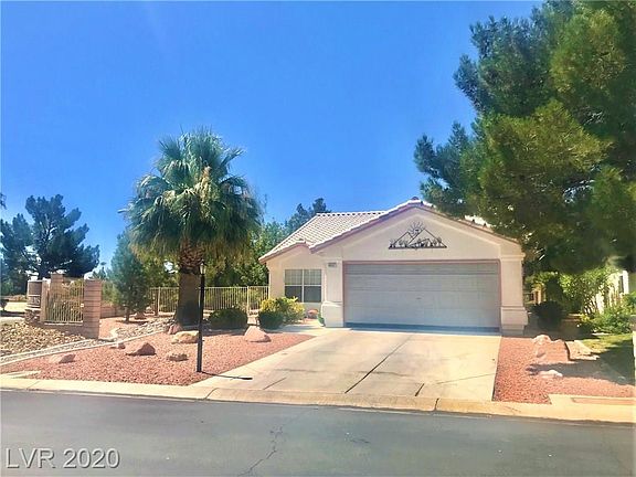 2nd image of 4901 Cedar Lawn Way