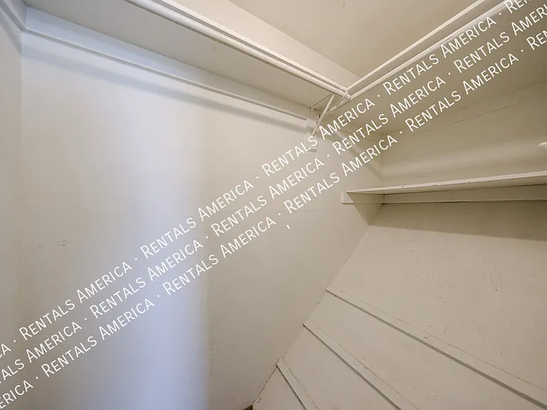 4809 E Euclid Ave #1 — Photo 18