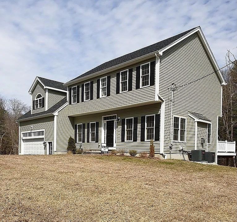 1st image of 660 Mayflower Cir