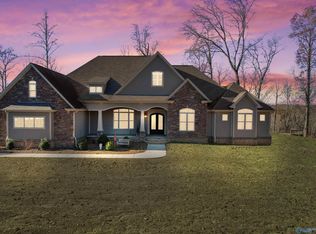 343 McCutcheon Ln, Toney, AL 35773