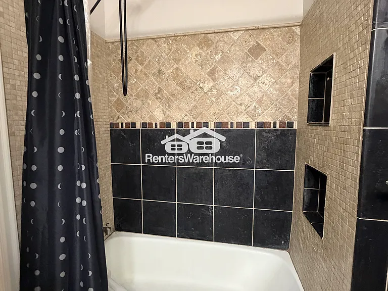 520 Ridgewood Ave #102 — Photo 9