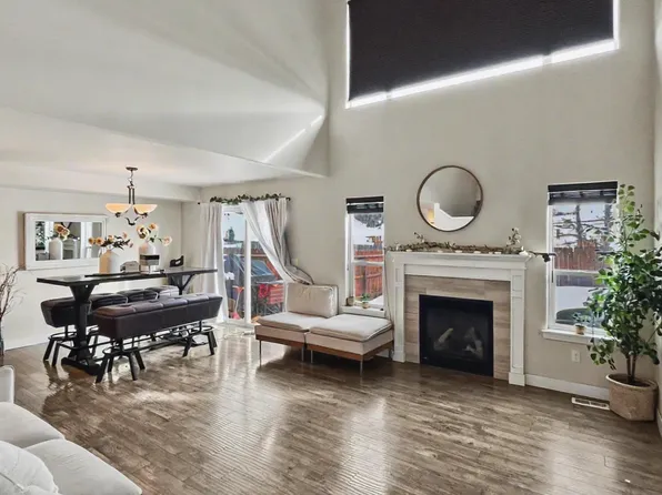 347 Skwentna Dr #26, Anchorage, AK 99504