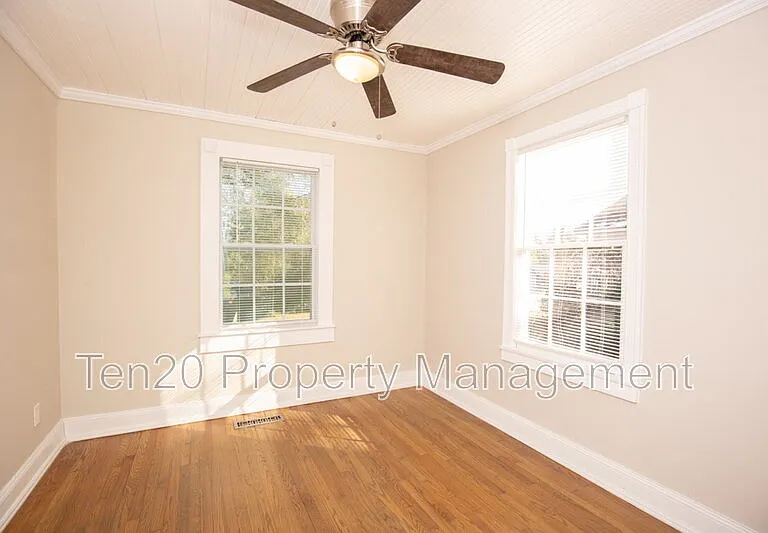 3615 Phelts Dr — Photo 7