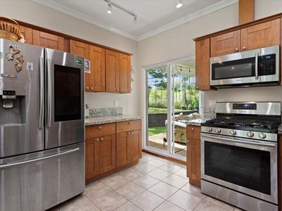 200 Awalau Rd #B, Haiku, HI, 96708