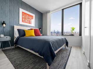 524 Summit Ave #1204, Jersey City, NJ 07306