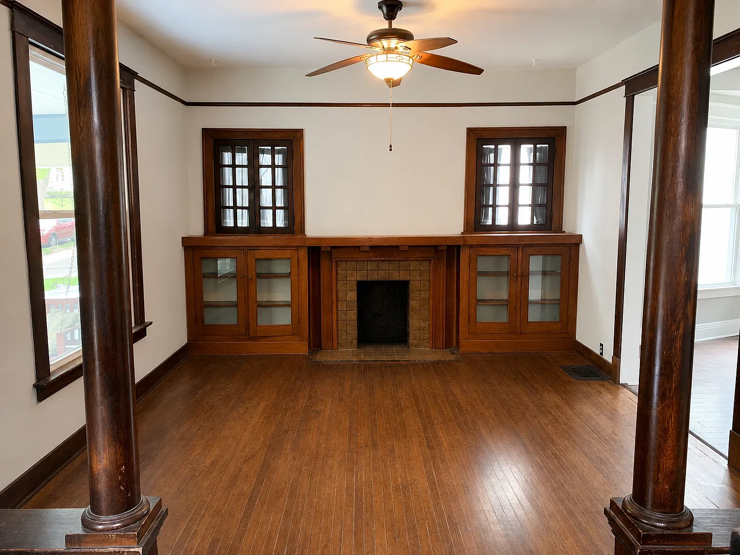 4 bed, 1928 sqft, $2,200 — Photo 3