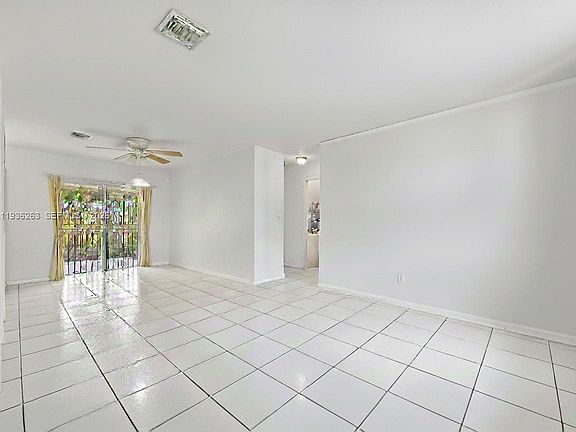 4th image of 28901 SW 150th Pl