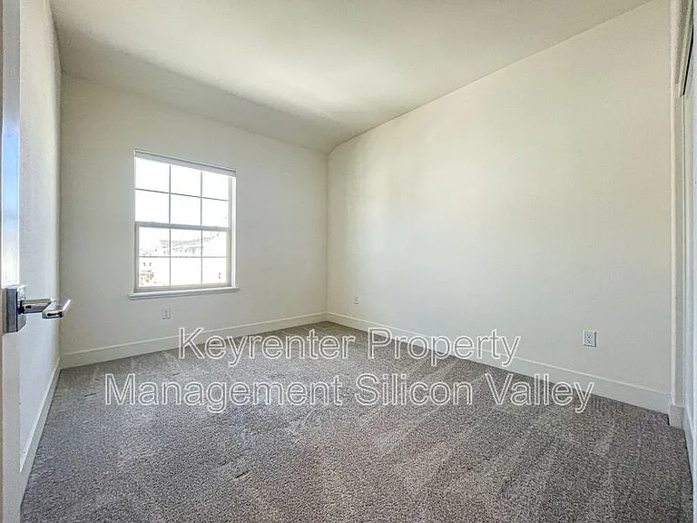 37549 Willow St — Photo 24