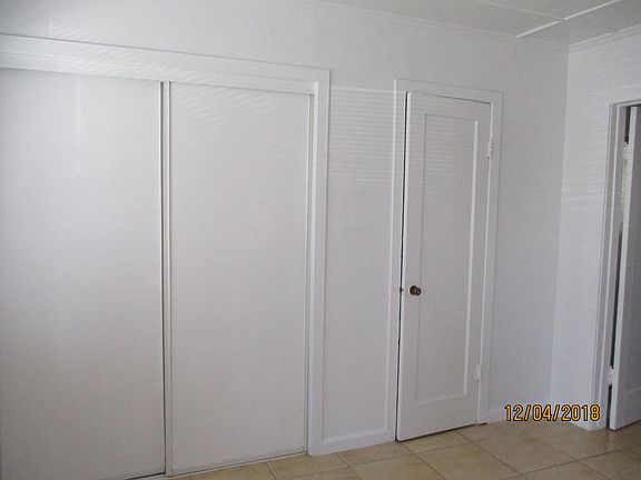 2nd image of 865 Grand Ave APT 11