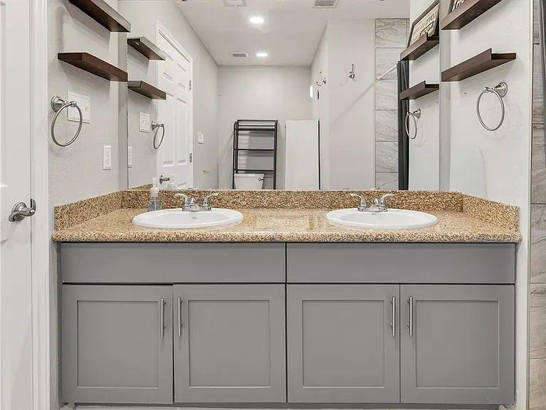 5130 Sagewood Dr — Photo 6