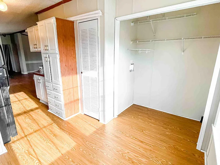 193 Browns River Rd #1 — Photo 8