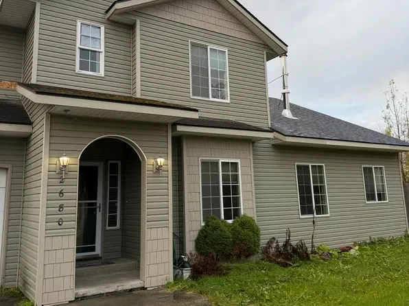 2680 W Stonebridge Dr, Wasilla, AK 99654