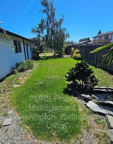 2400 Carpenter St — Photo 22