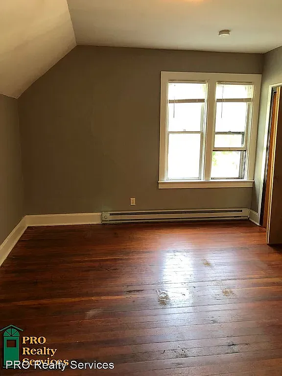 690 Blair Ave — Photo 2