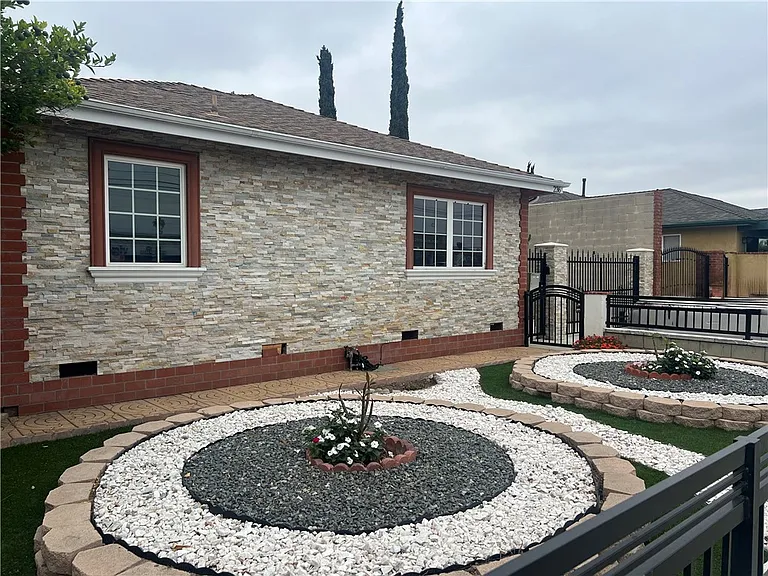 236 S Tustin St — Photo 48