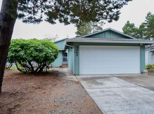 5965 La Plaza Pl, Lincoln City, OR 97367