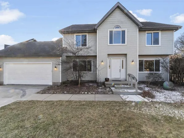 2857 Dover Circle, Fitchburg, WI 53711