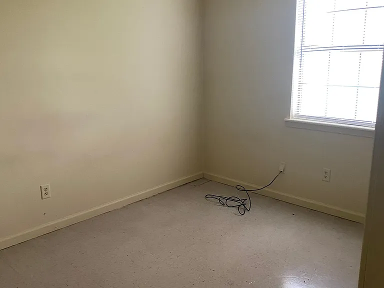 1020 South St #10 — Photo 10