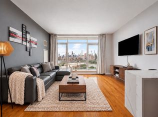 East River Tower, Astoria, NY 11106