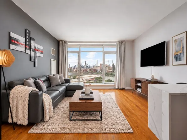 11-24 31st Ave #15B, Astoria, NY 11106