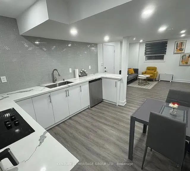 7 Larkfield Cres #2 — Photo 20