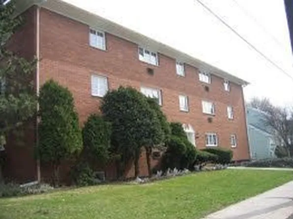 1300 Broad St, Bloomfield, NJ 07003