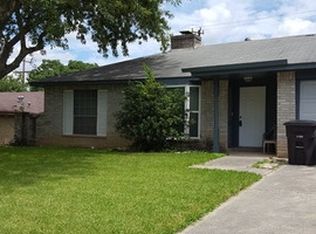 14902 Ridge Hill Dr, San Antonio, TX 78233