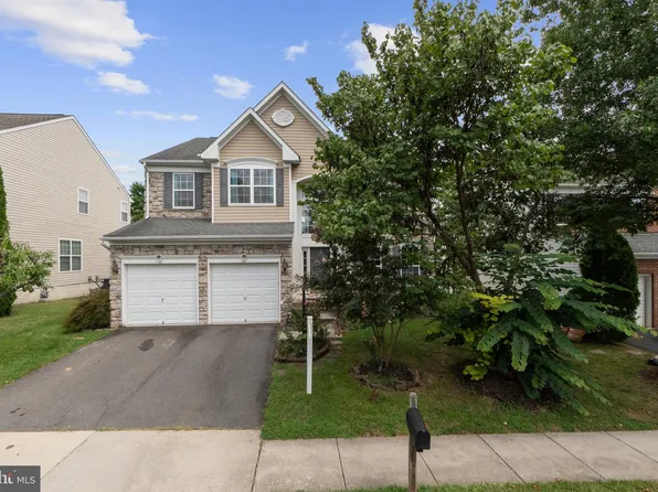 6674 Jackson Fields Ct, Centreville, VA 20121